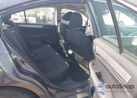 2018 Subaru Legacy 2.5I Premium из США, поврежденный, VIN 4S3BNAC6XJ3031336